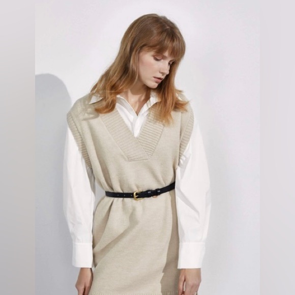 Beige Knit Sweater-vest - Picture 2 of 2